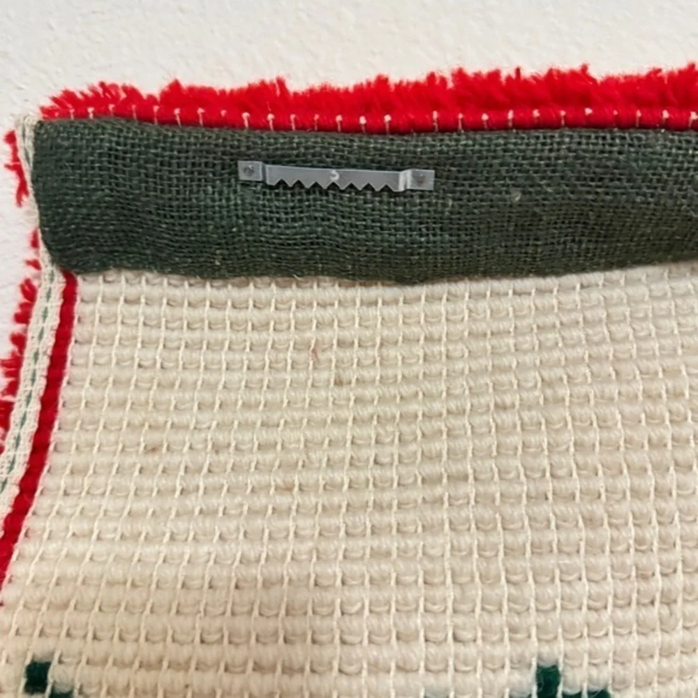 Vintage Cardinal‎ Hollyberry Latch Hook Wall Hanging Handmade Holiday